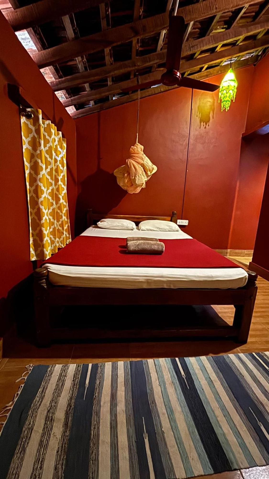 Hostelexp, Gokarna - A Slow-Paced Backpackers Community Buitenkant foto