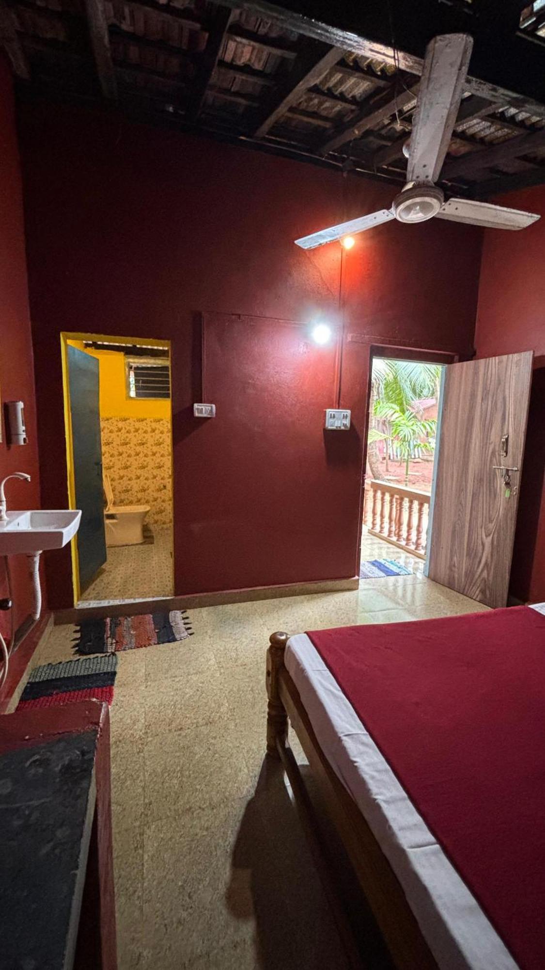 Hostelexp, Gokarna - A Slow-Paced Backpackers Community Buitenkant foto